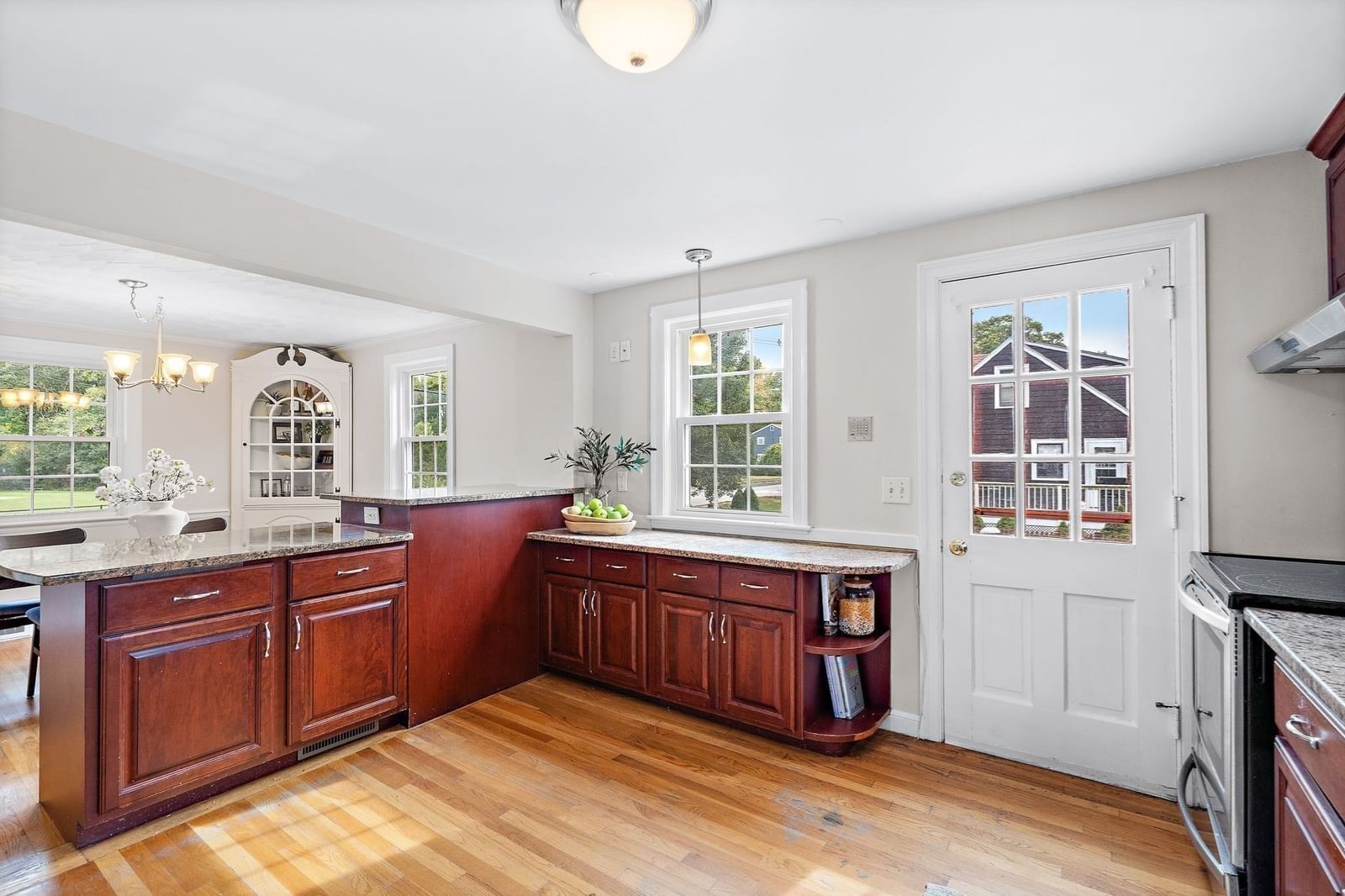 164 Springs Road Bedford — Photo 7 of 26