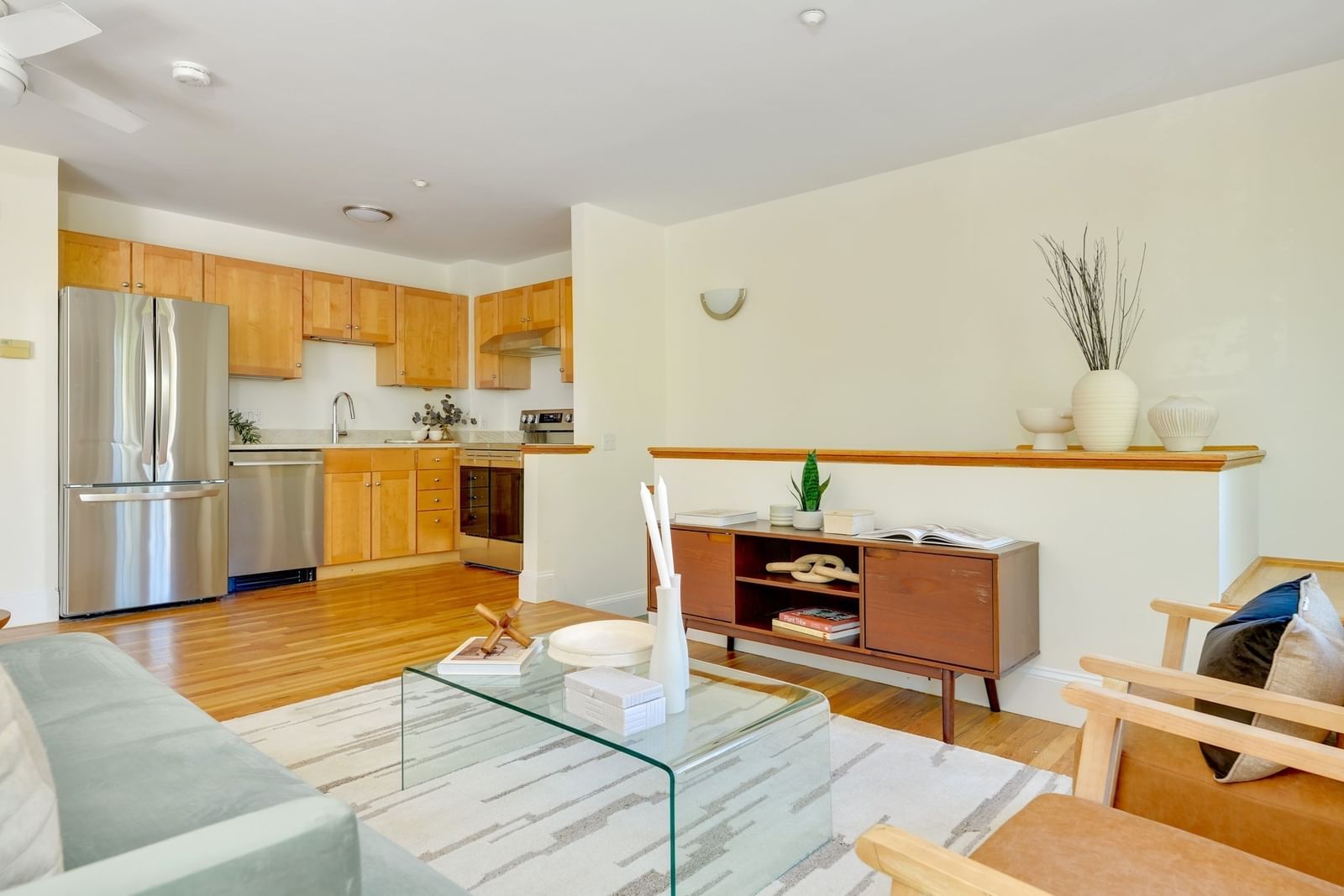 411 Norfolk Street #2.A Somerville — Photo 6 of 26