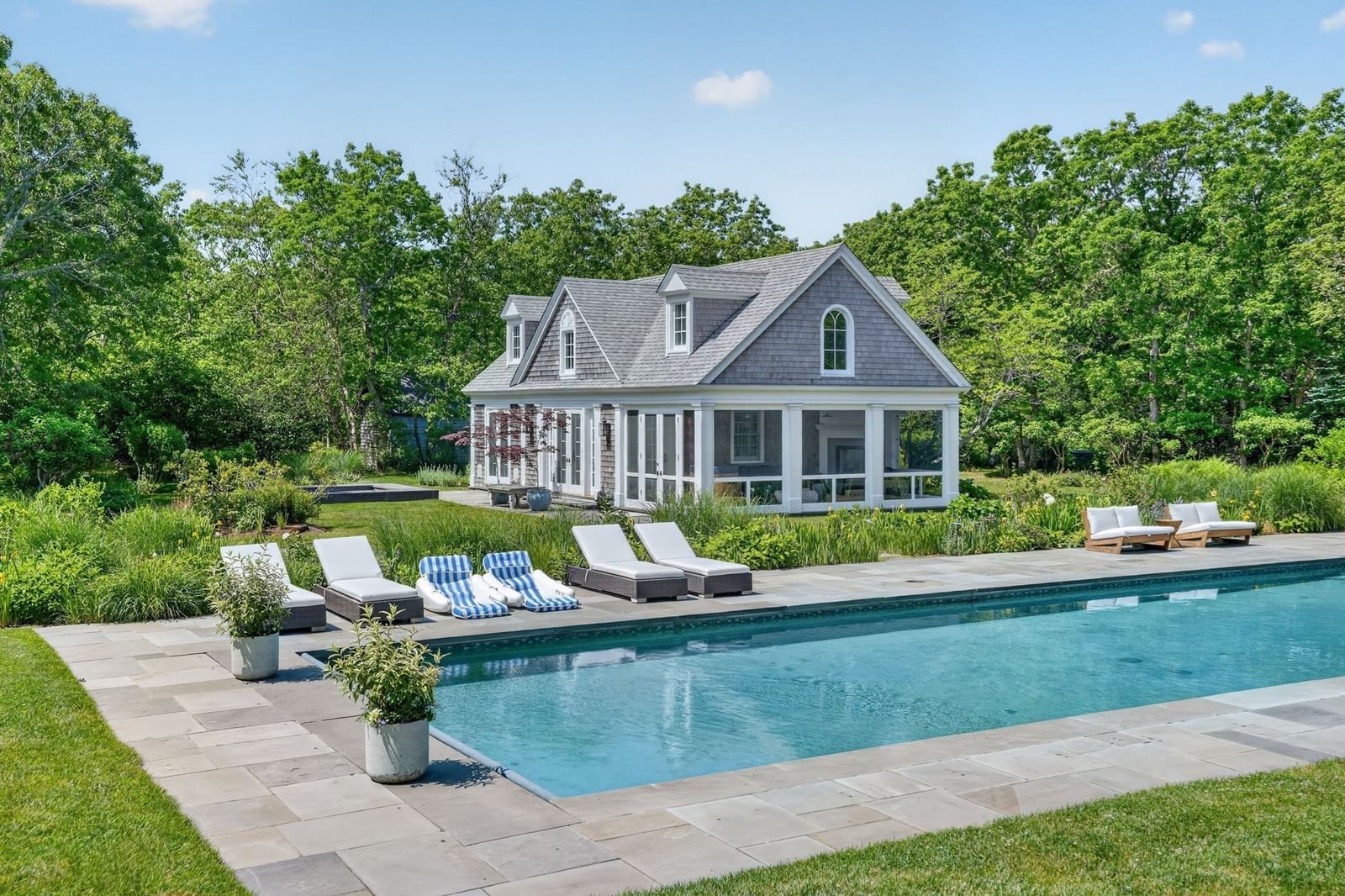 12 Boldwater Road Edgartown — Photo 3 of 40