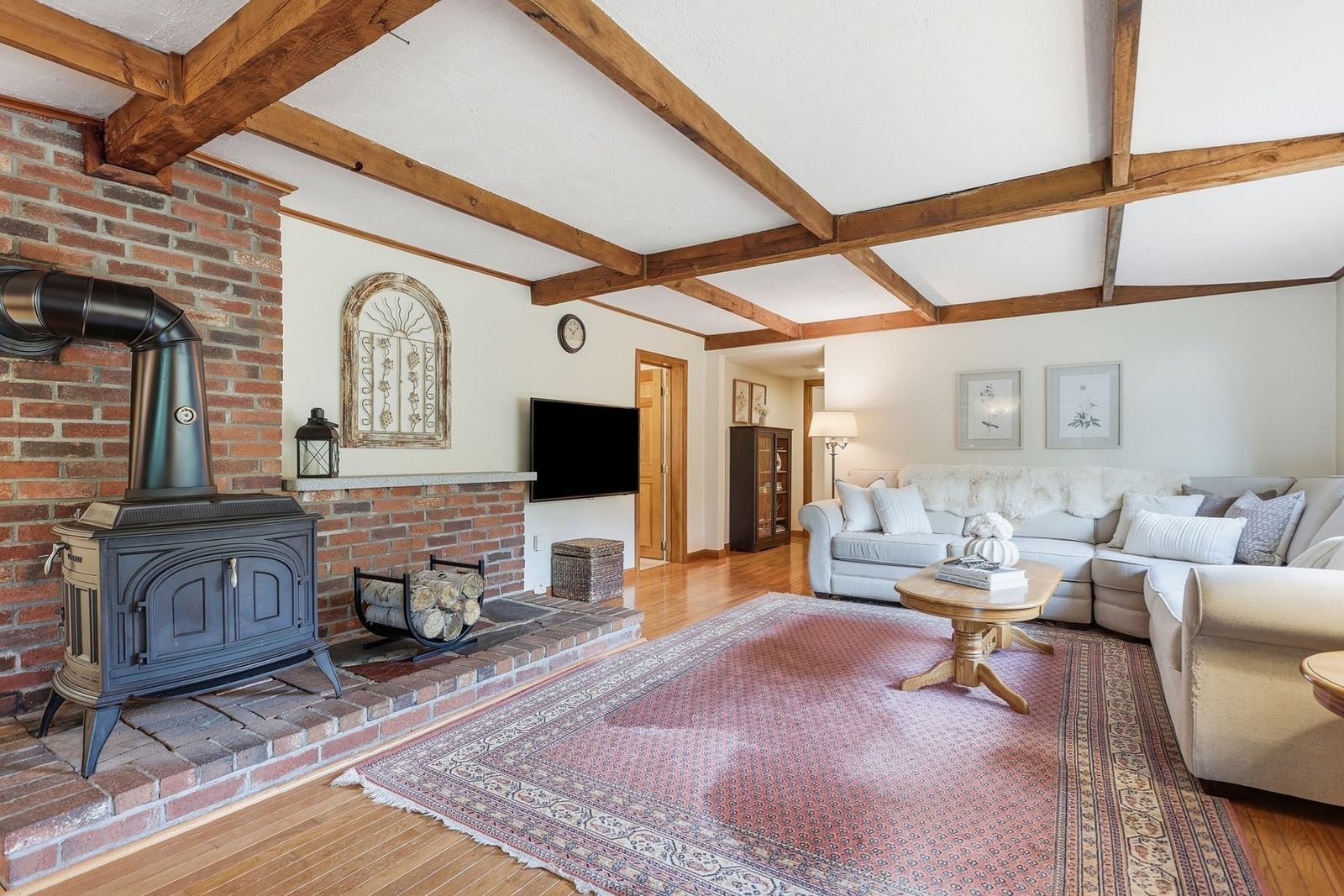 5 Lowell Rd Westford — Photo 4 of 32