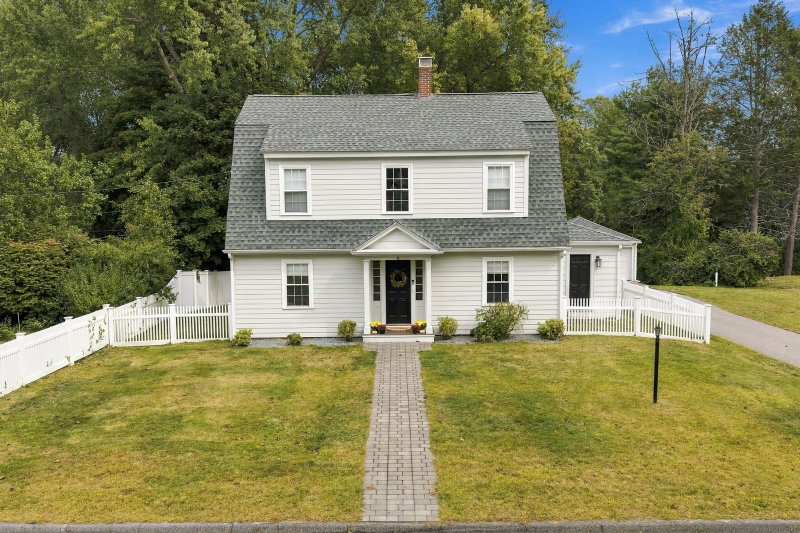 6 Morse Rd