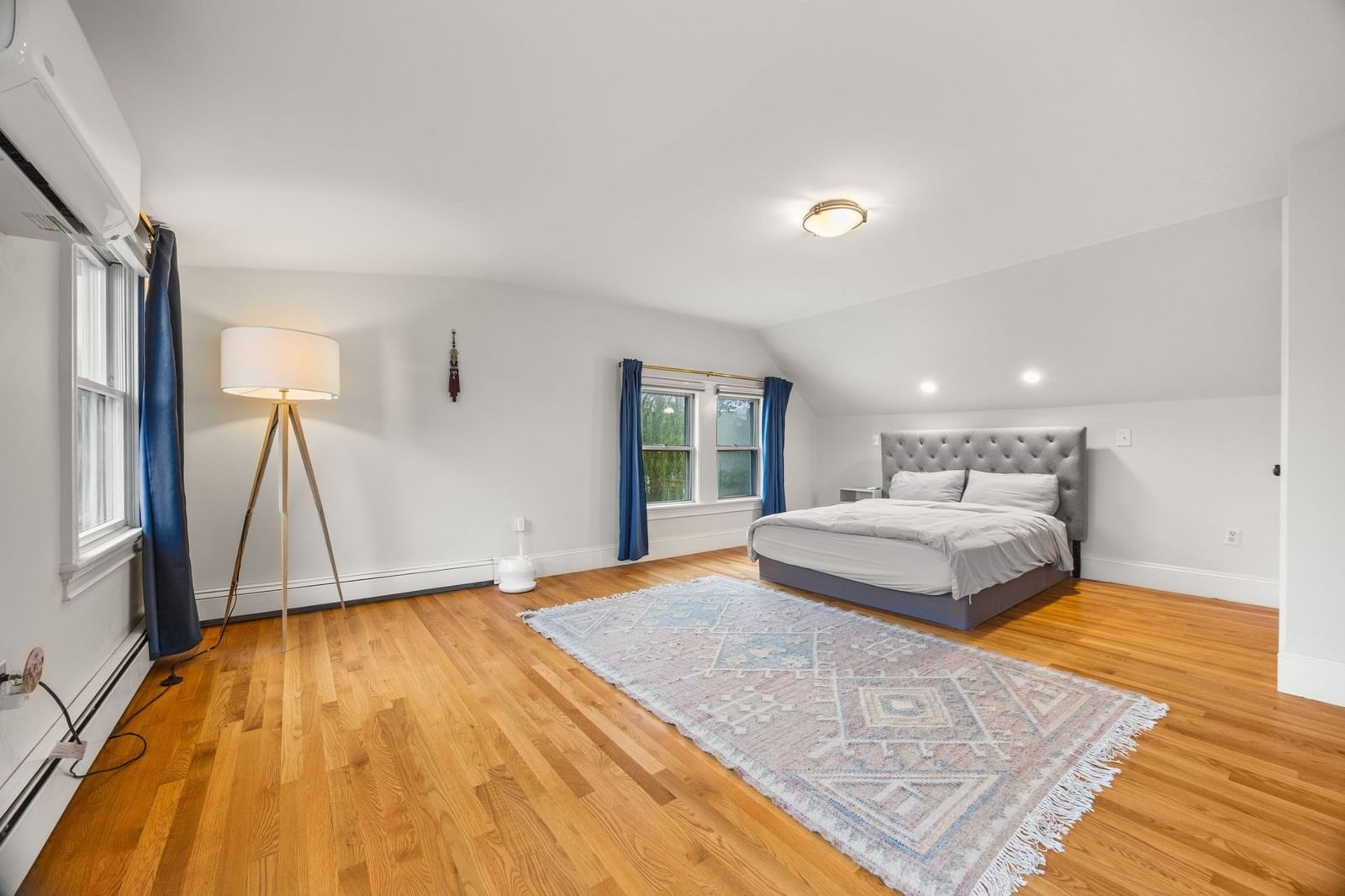 20 Silk St #2 Arlington — Photo 19 of 33