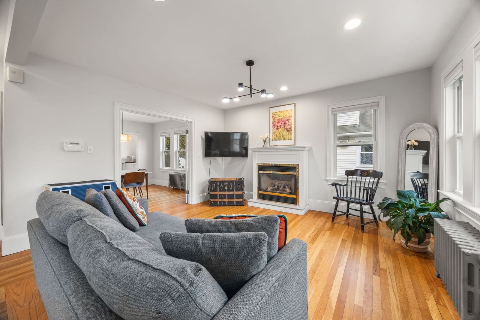 20 Silk St #2 Arlington — Photo 4 of 33