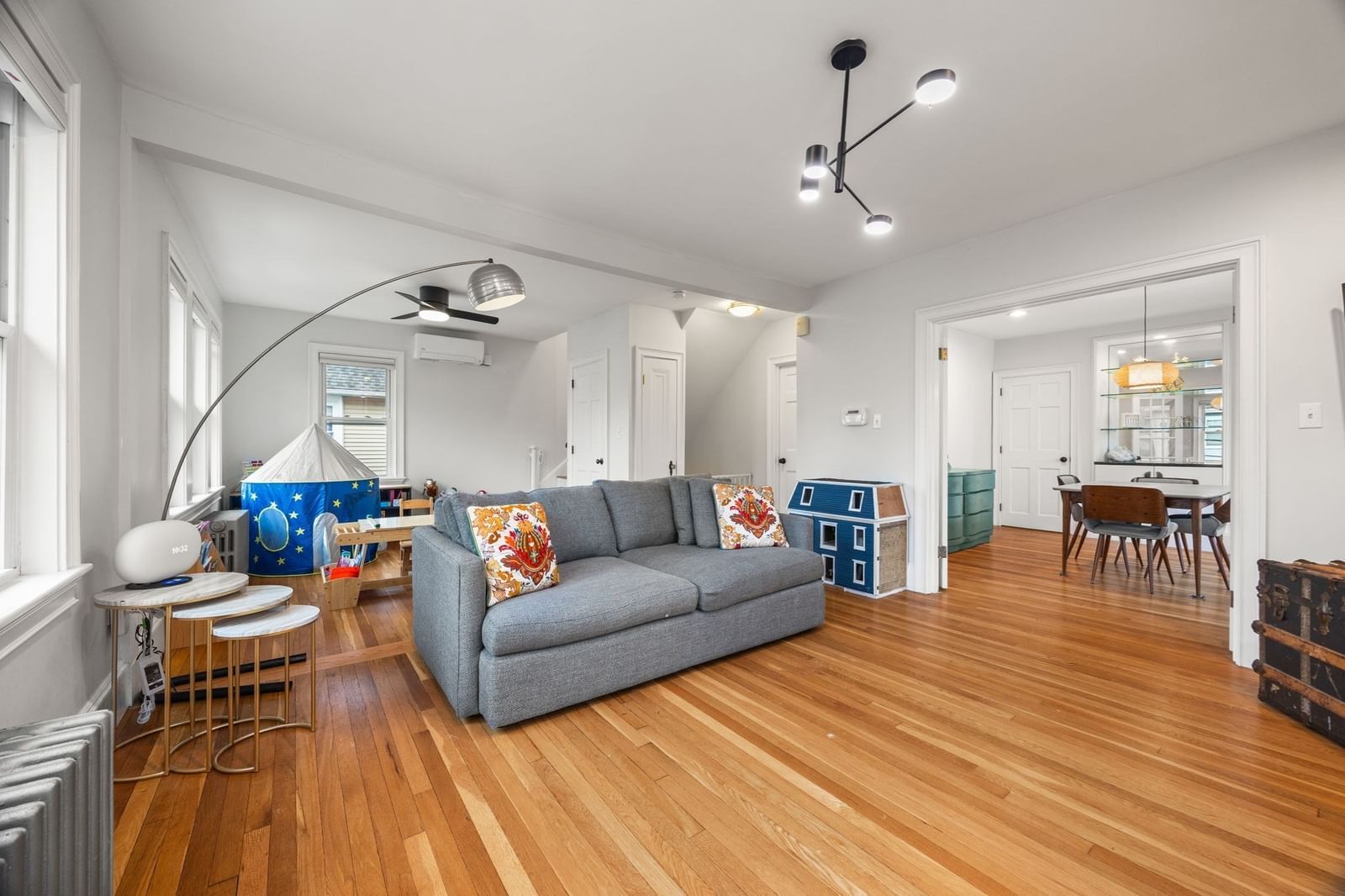 20 Silk St #2 Arlington — Photo 5 of 33