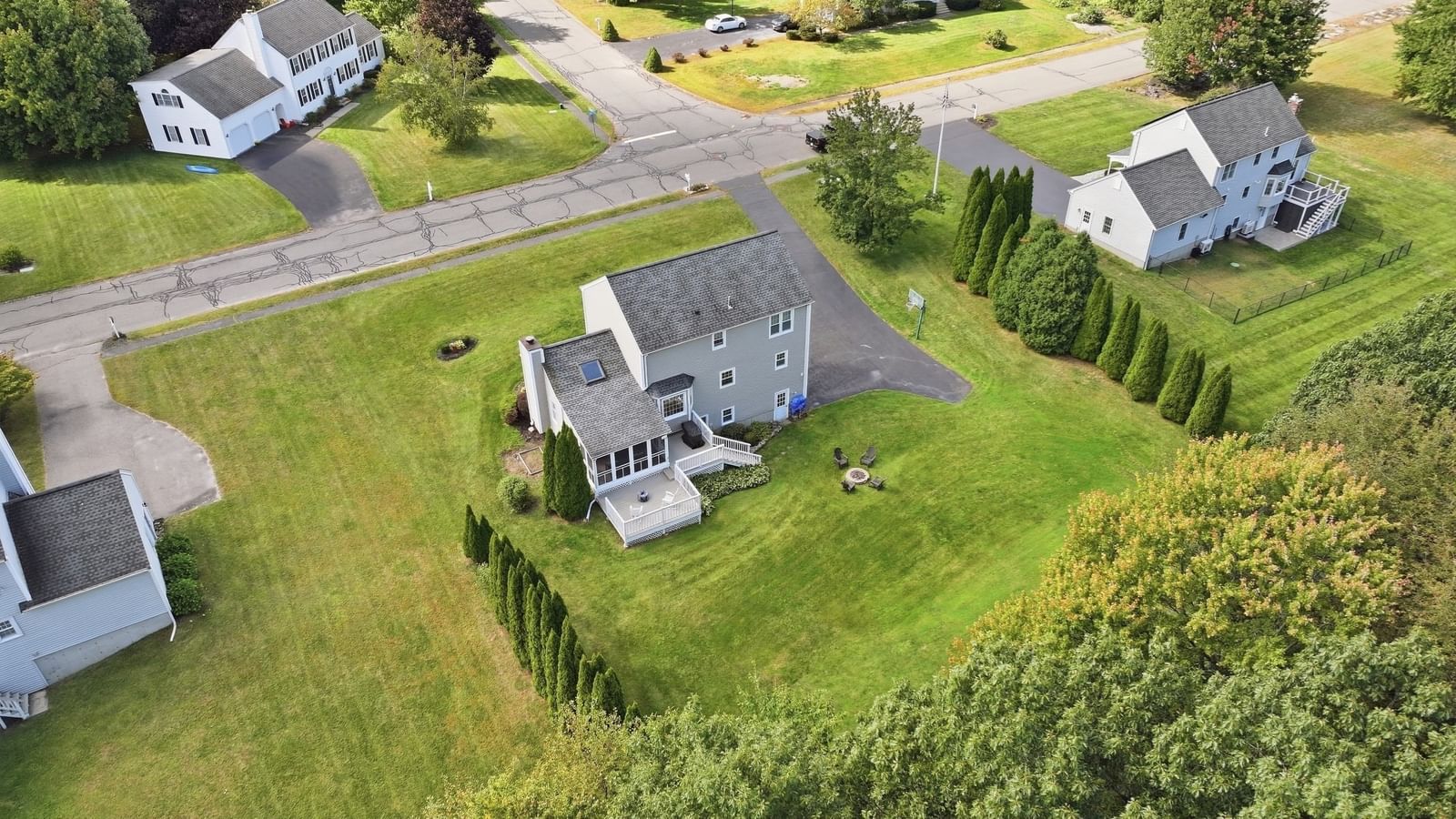 16 Cedar Hill Rd Sutton — Photo 34 of 39