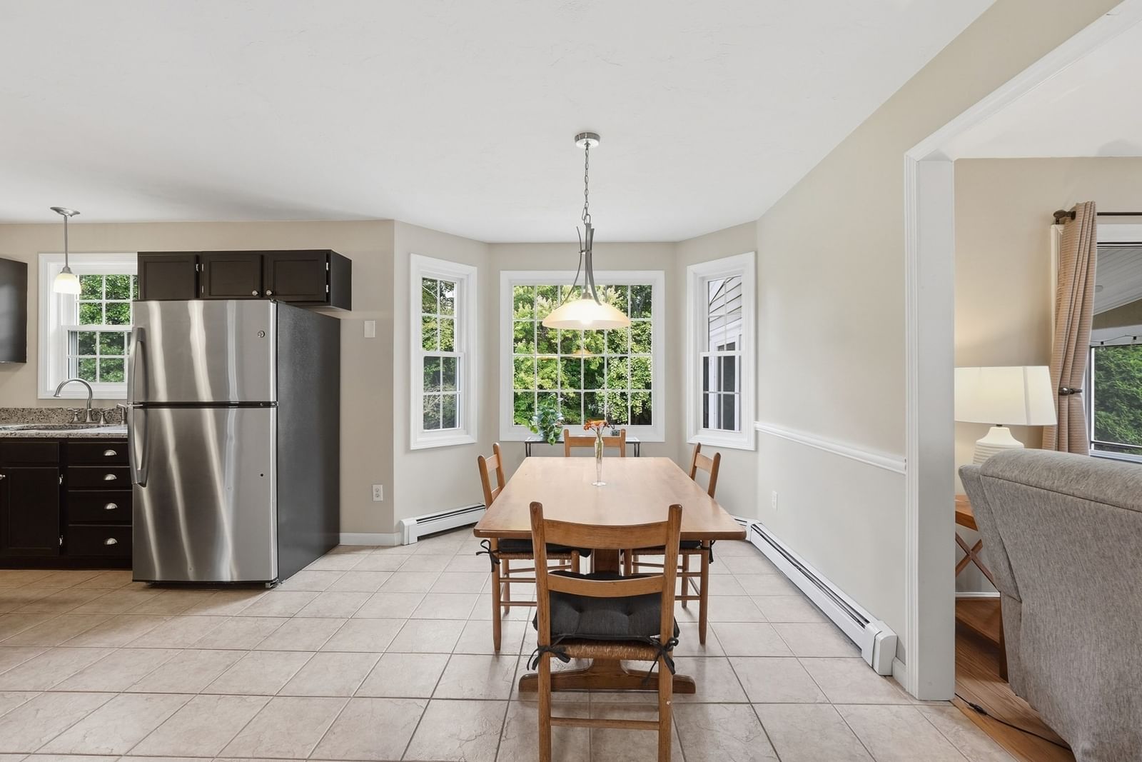 16 Cedar Hill Rd Sutton — Photo 8 of 39