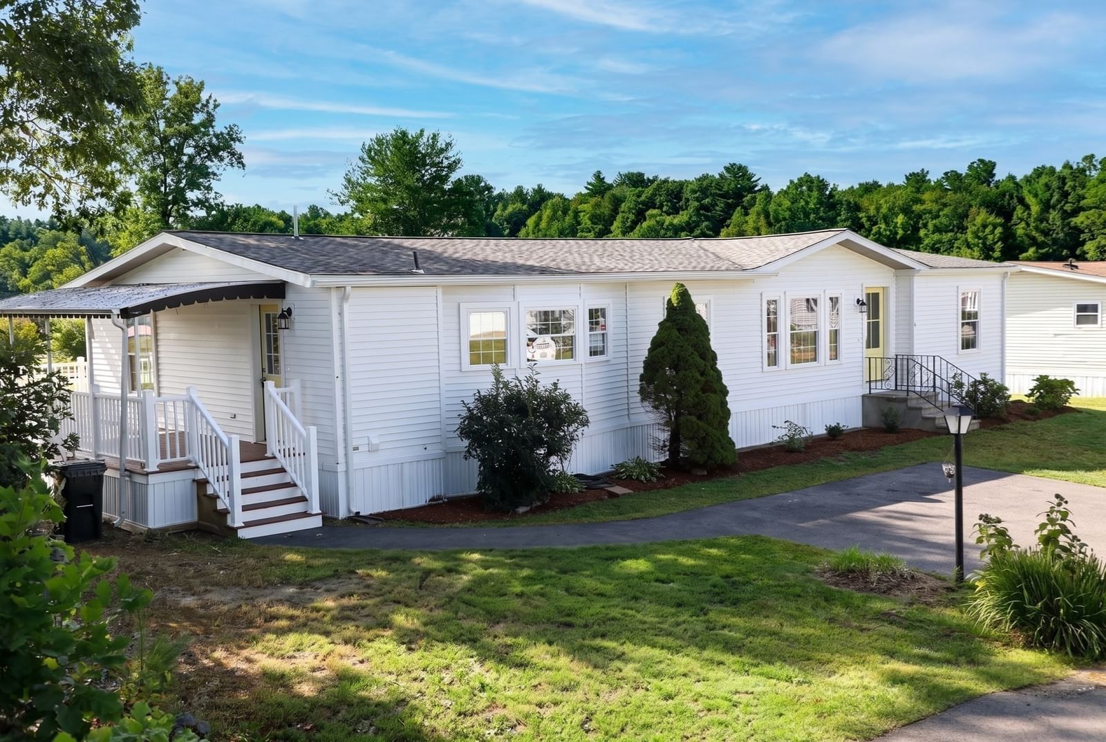 6 Emerald Pl Raynham — Photo 2 of 30
