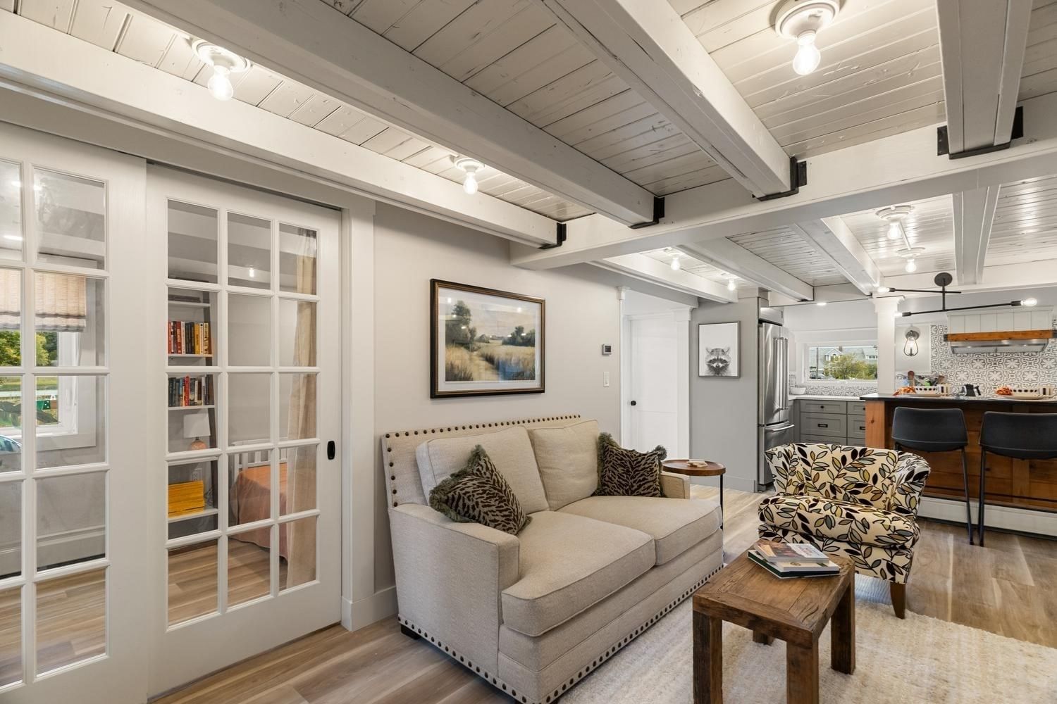 4 Tibbetts Ave Danvers — Photo 8 of 35