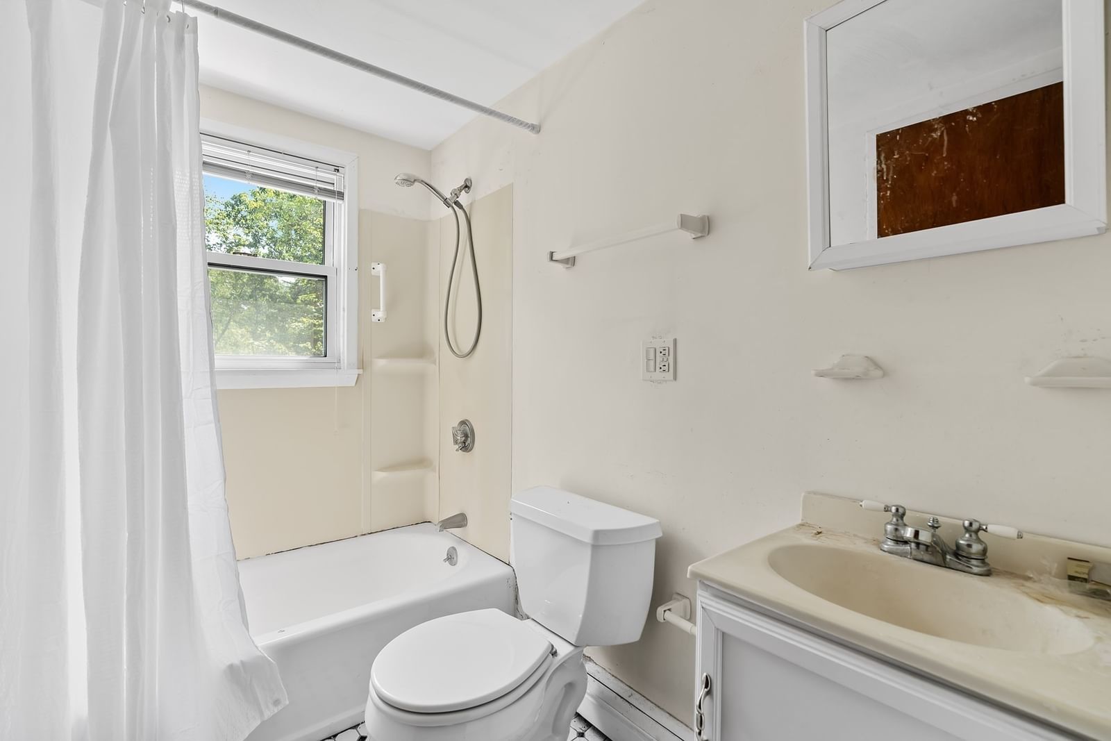 26 Curtis Road Canton — Photo 21 of 34