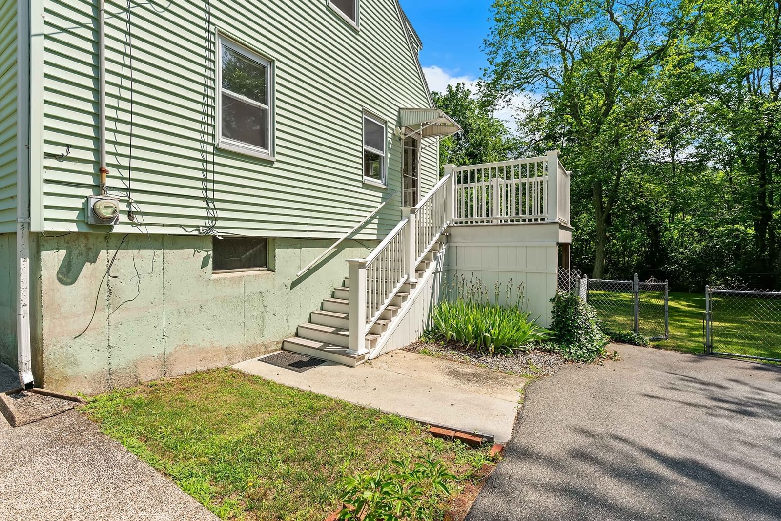 26 Curtis Road Canton — Photo 32 of 34