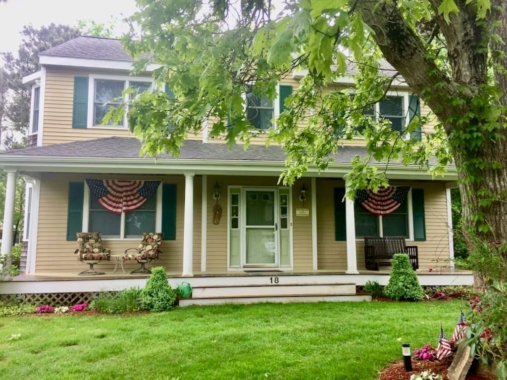 18 Louis Ave Dennis — Photo 2 of 25