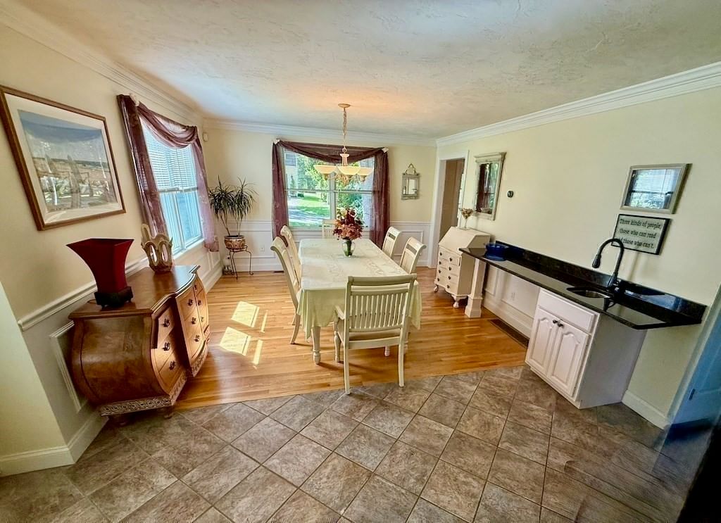 18 Louis Ave Dennis — Photo 8 of 25