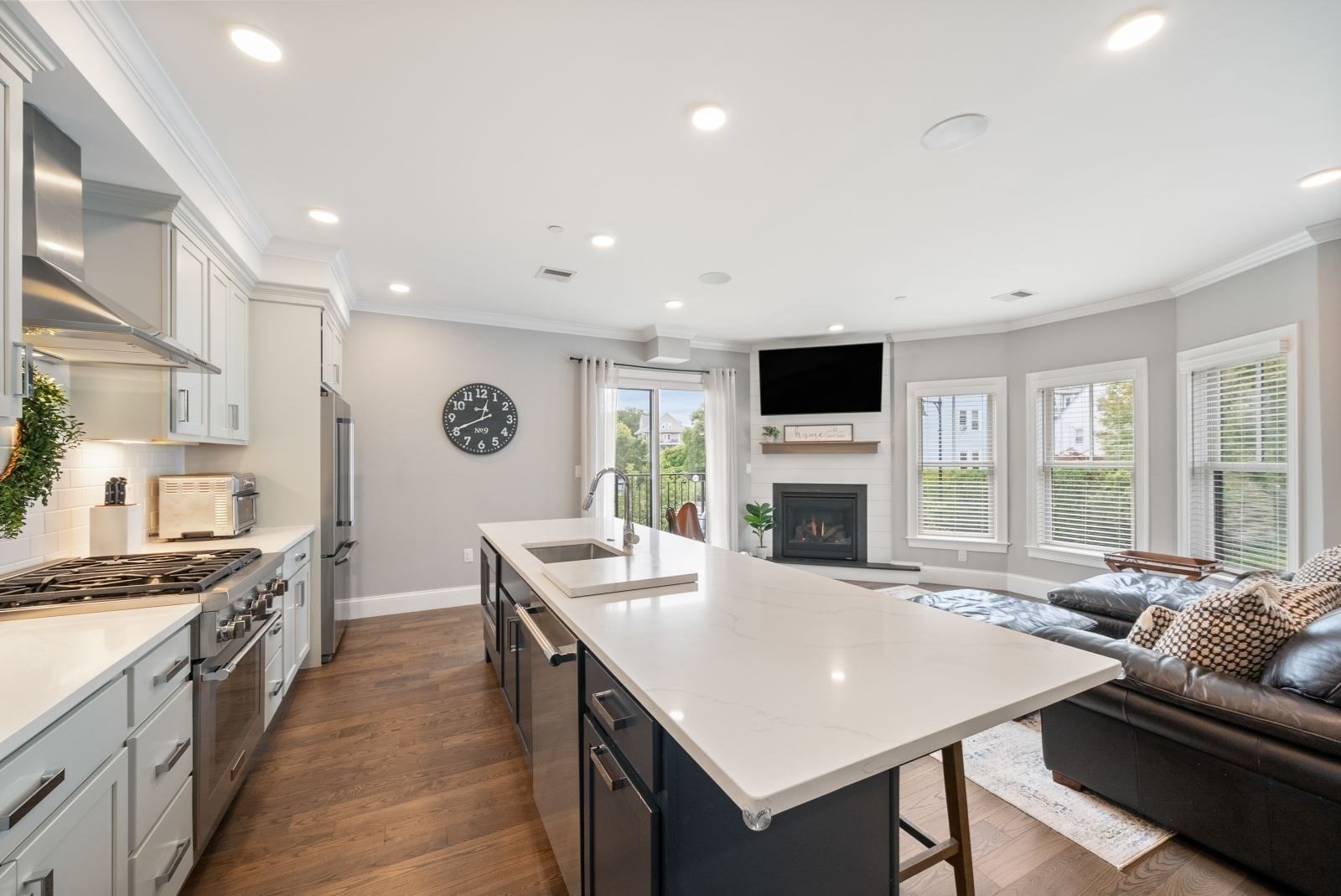 138 Neponset Ave #4 Boston — Photo 10 of 41