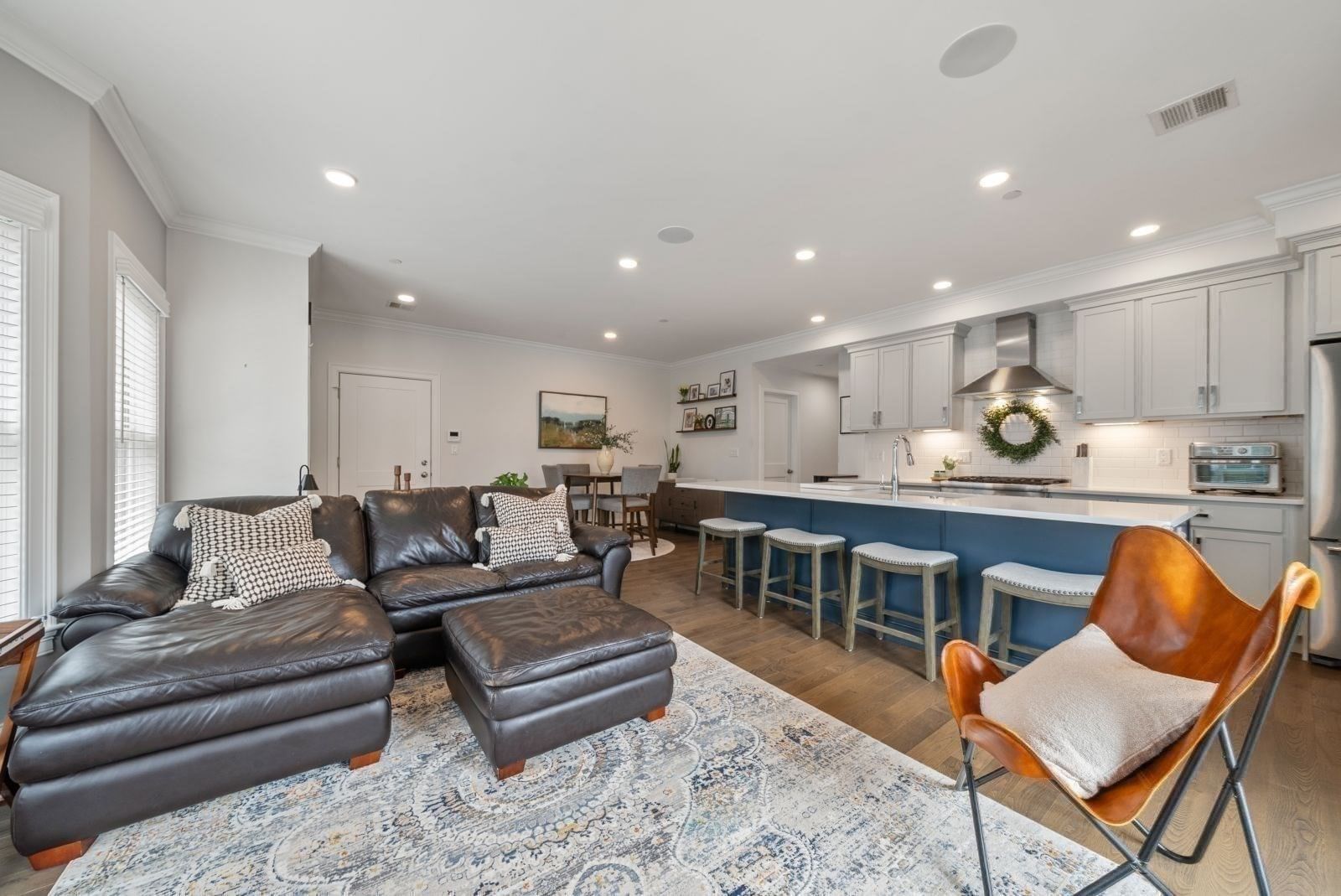 138 Neponset Ave #4 Boston — Photo 13 of 41