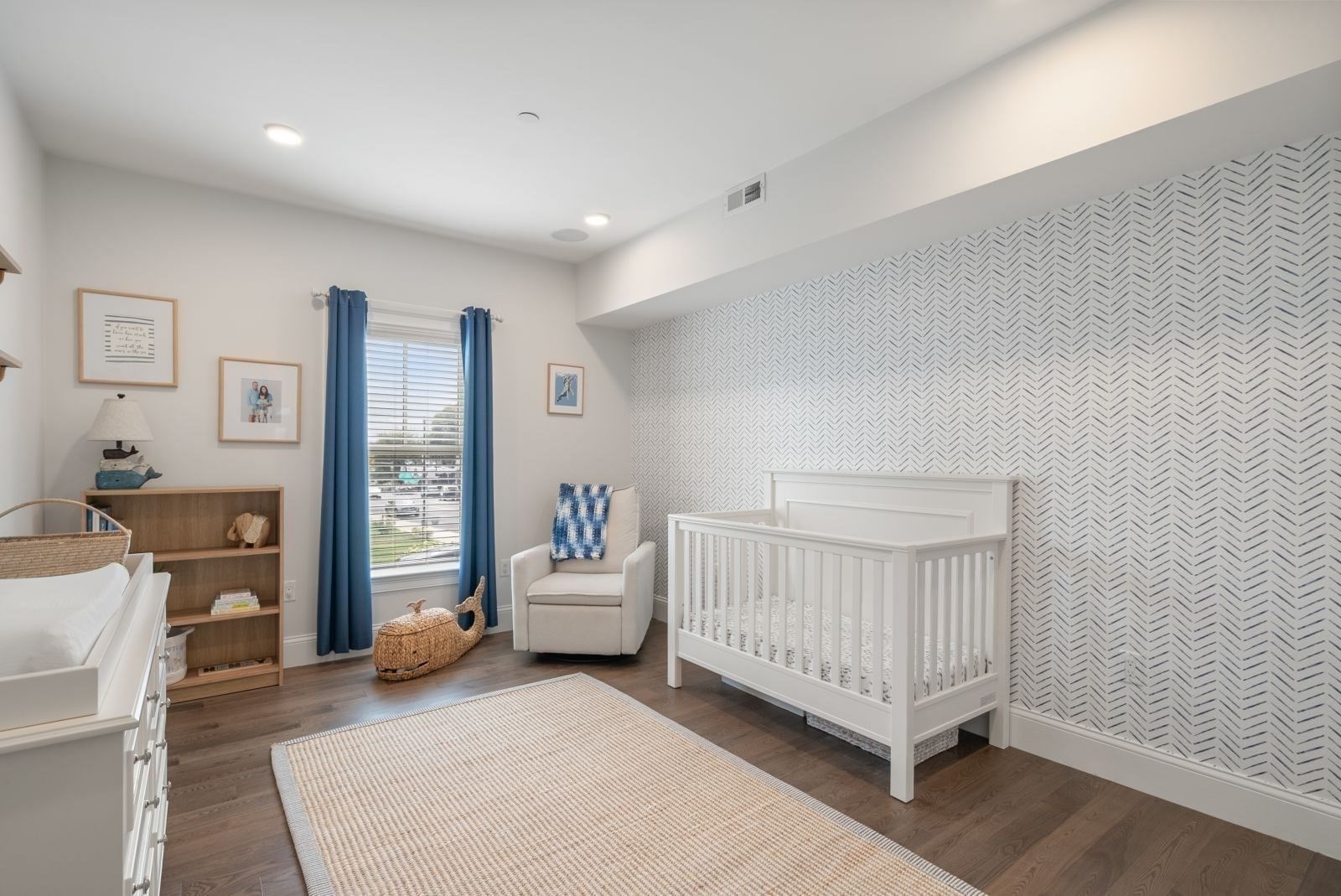 138 Neponset Ave #4 Boston — Photo 17 of 41