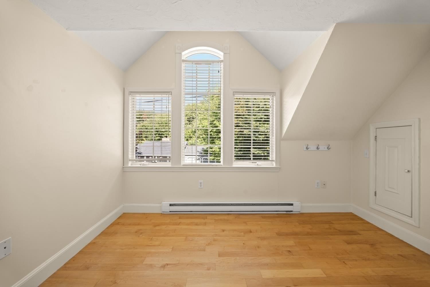 75 Gilmore Rd Wrentham — Photo 10 of 42