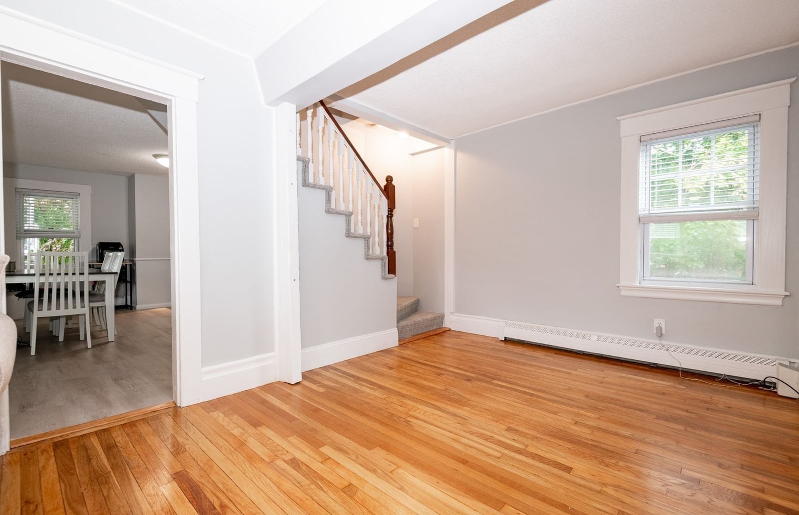 8 Washington Street Stoneham — Photo 10 of 34