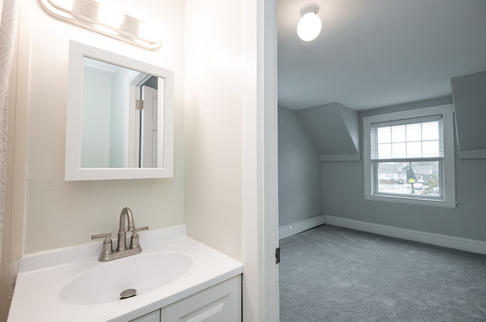 8 Washington Street Stoneham — Photo 24 of 34
