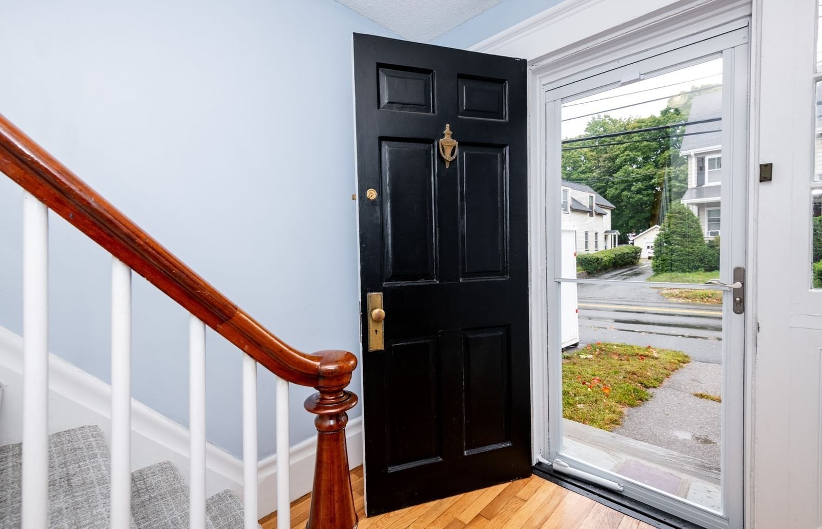 8 Washington Street Stoneham — Photo 3 of 34