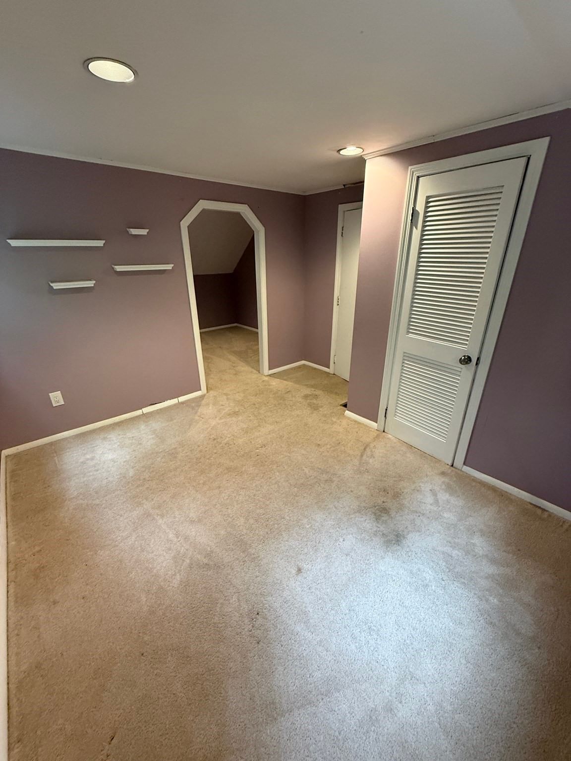 61 N Main St Bellingham — Photo 18 of 31
