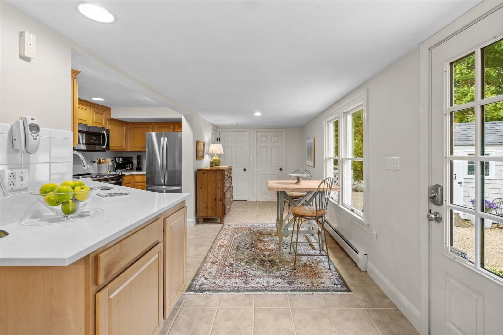 154 Clapp Rd Scituate — Photo 9 of 26