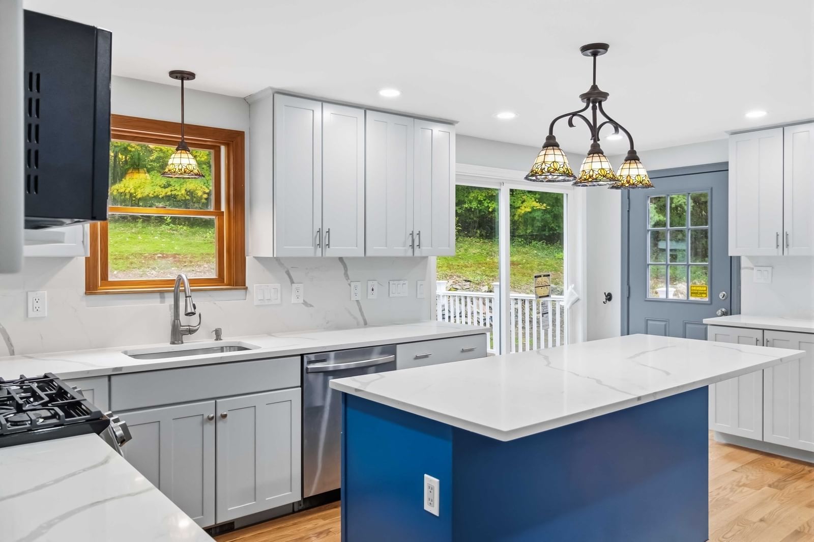 2 Granite St Millbury — Photo 11 of 42