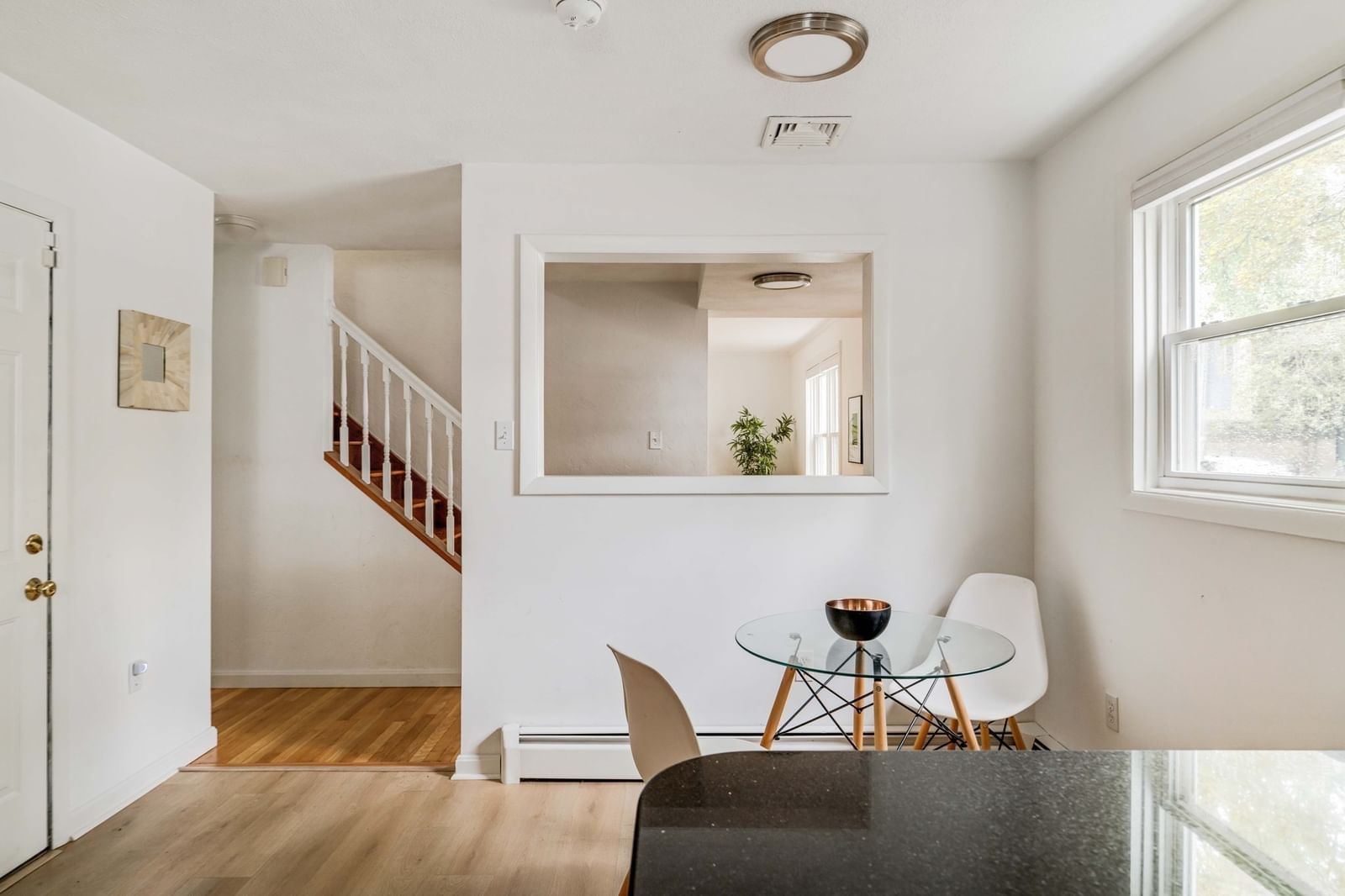 235 Cardinal Medeiros Avenue Cambridge — Photo 9 of 25
