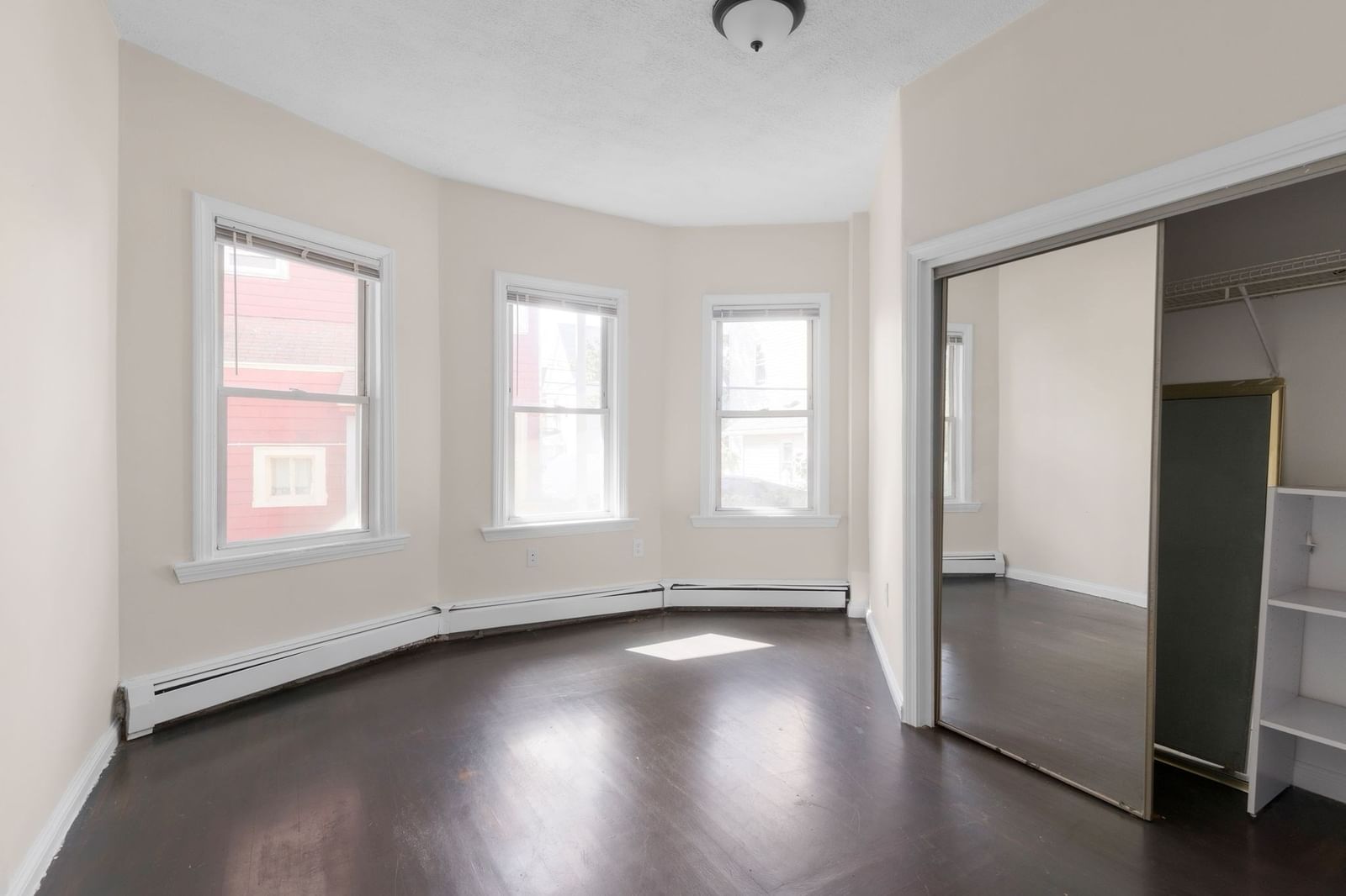 40 Plymouth St Everett — Photo 8 of 29