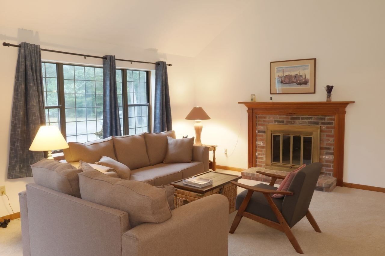 30 Sandy Valley Rd Barnstable — Photo 3 of 20