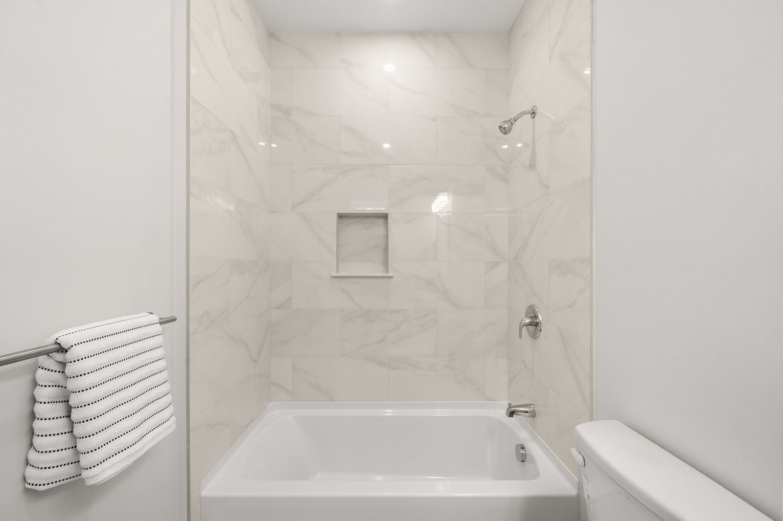 9 Downer Ct #1 Boston — Photo 27 of 38
