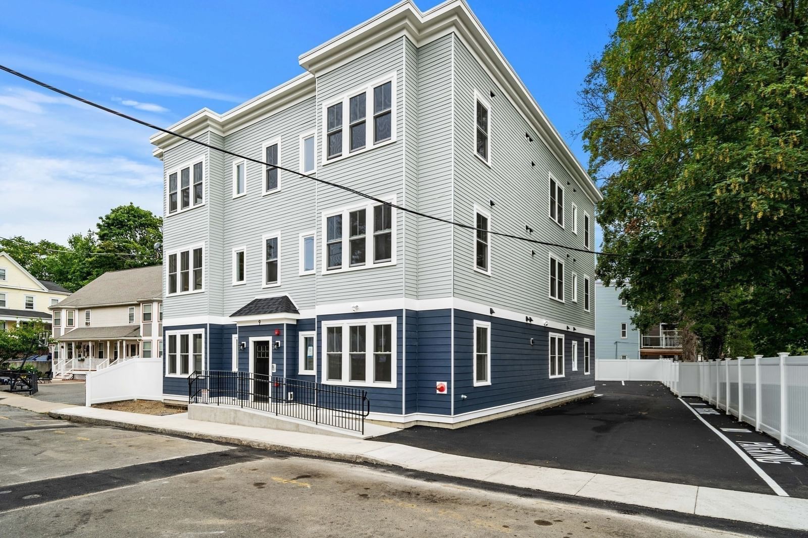 9 Downer Ct #1 Boston — Photo 32 of 38