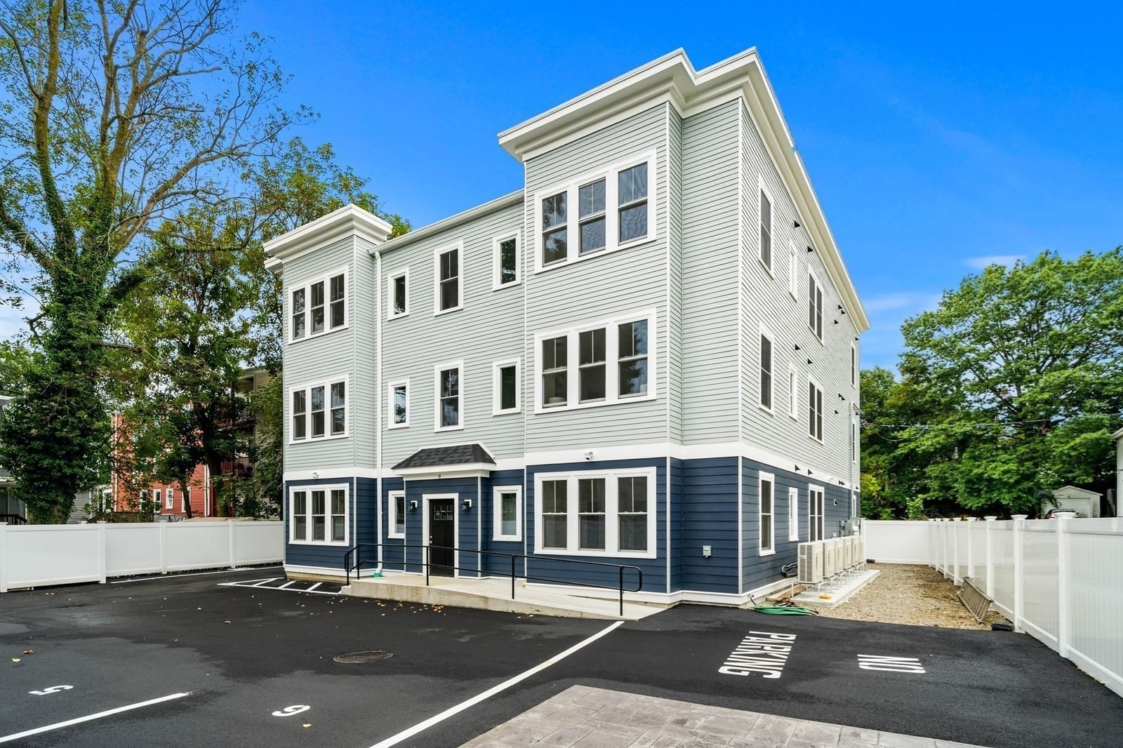 9 Downer Ct #1 Boston — Photo 34 of 38