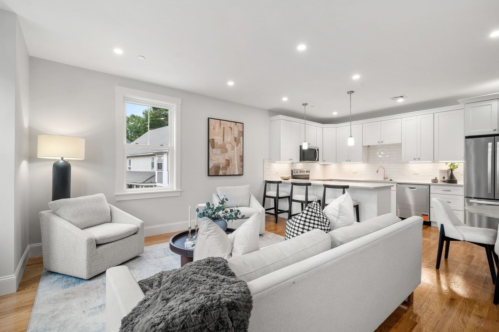 9 Downer Ct #1 Boston — Photo 4 of 38