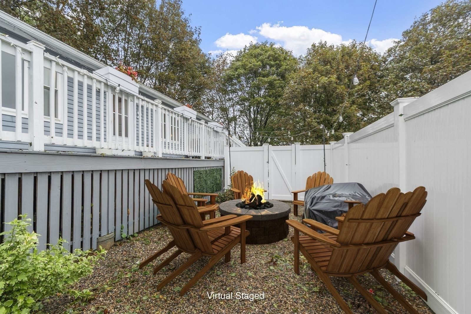 273 Washington St #2 Gloucester — Photo 17 of 24