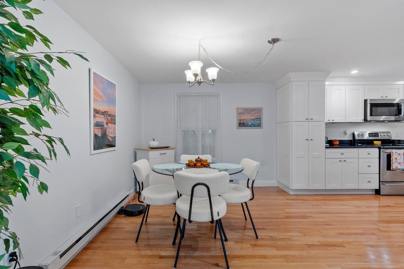 273 Washington St #2 Gloucester — Photo 4 of 24