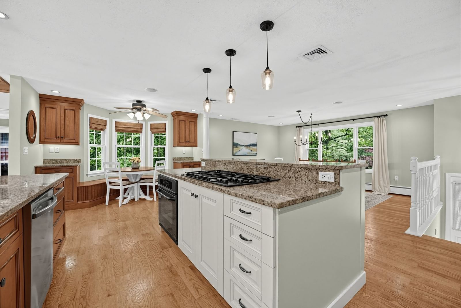 21 Andrew Cir Stoughton — Photo 7 of 29