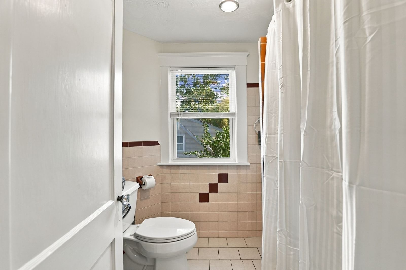 7 Bee Street #B Natick — Photo 19 of 23