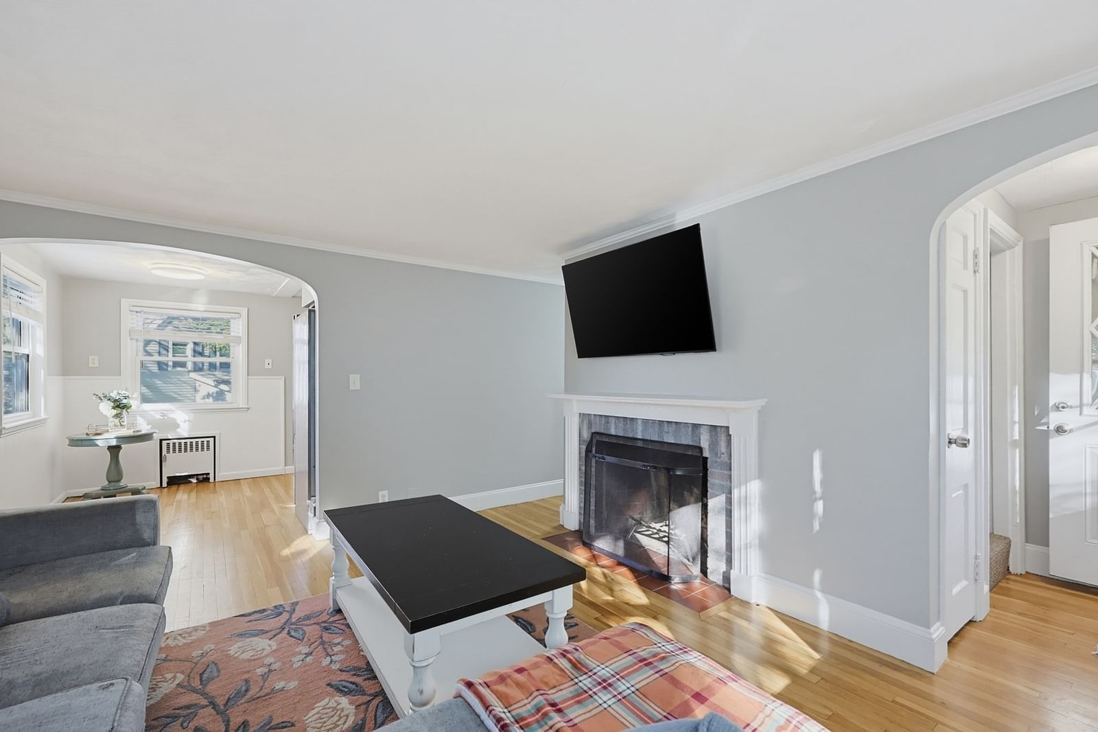 57 Harrington Ave Quincy — Photo 2 of 23