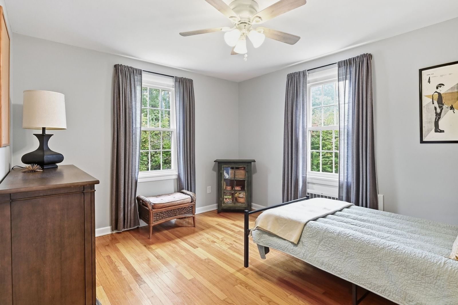 60 Russell Ave, Suffield, MA 01078 photo 4