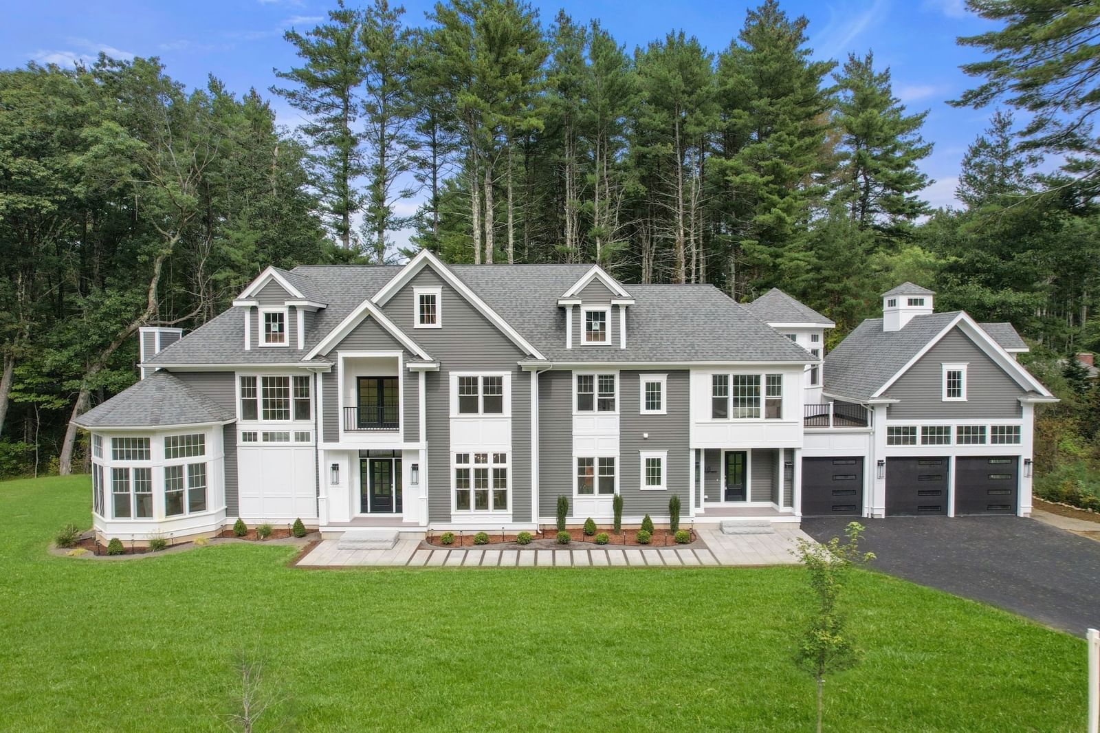 Property at 10 Nolan Circle, Sudbury, MA 01776
