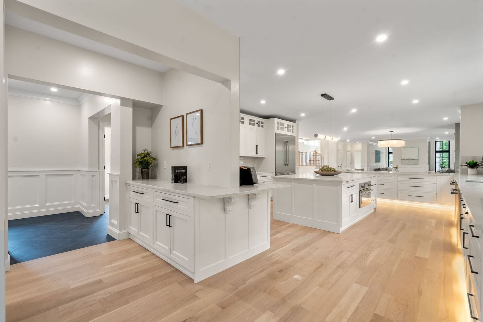 10 Nolan Circle Sudbury — Photo 13 of 40