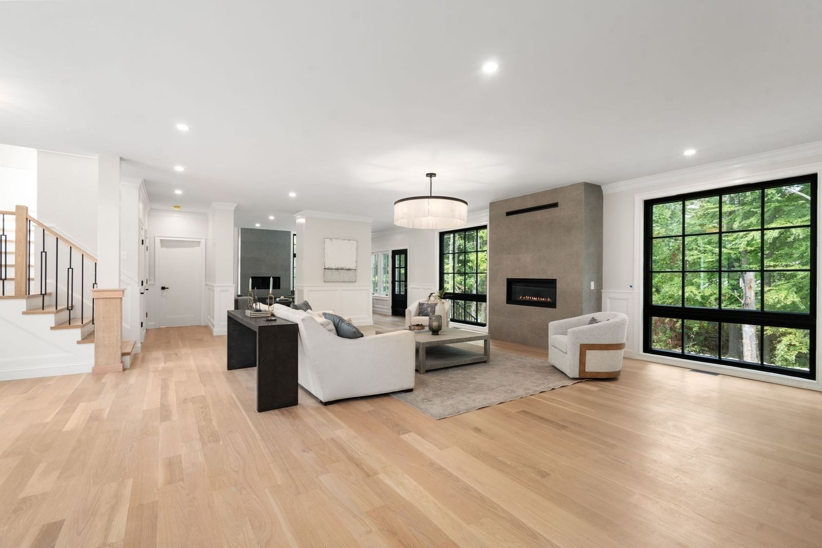 10 Nolan Circle Sudbury — Photo 3 of 40