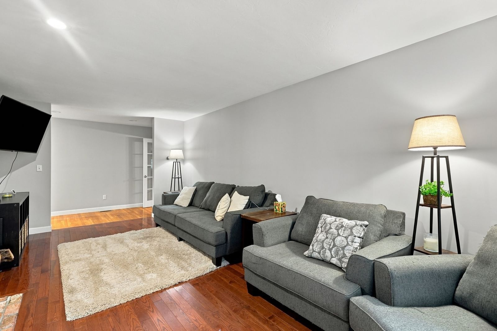106 Green Road Bolton — Photo 13 of 42