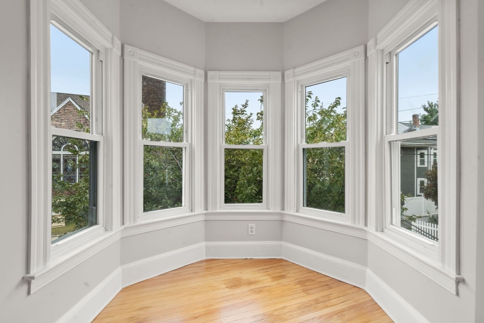 2 Holton St #2B Medford — Photo 5 of 21