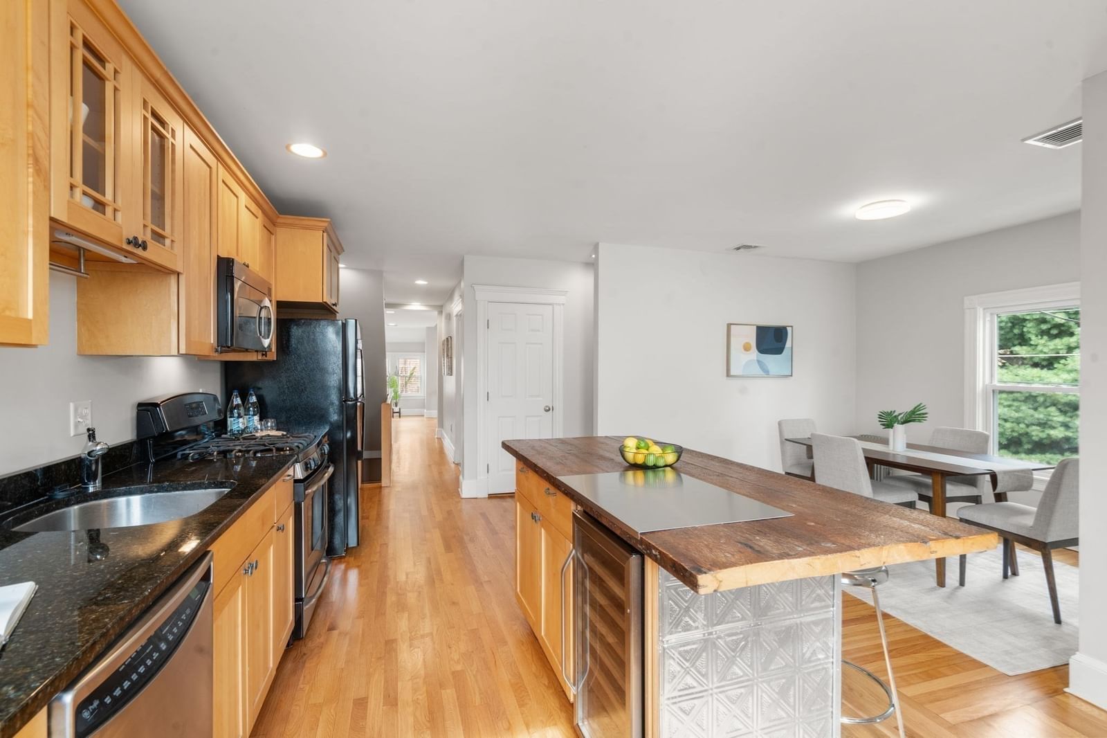 2 Holton St #2B Medford — Photo 9 of 21