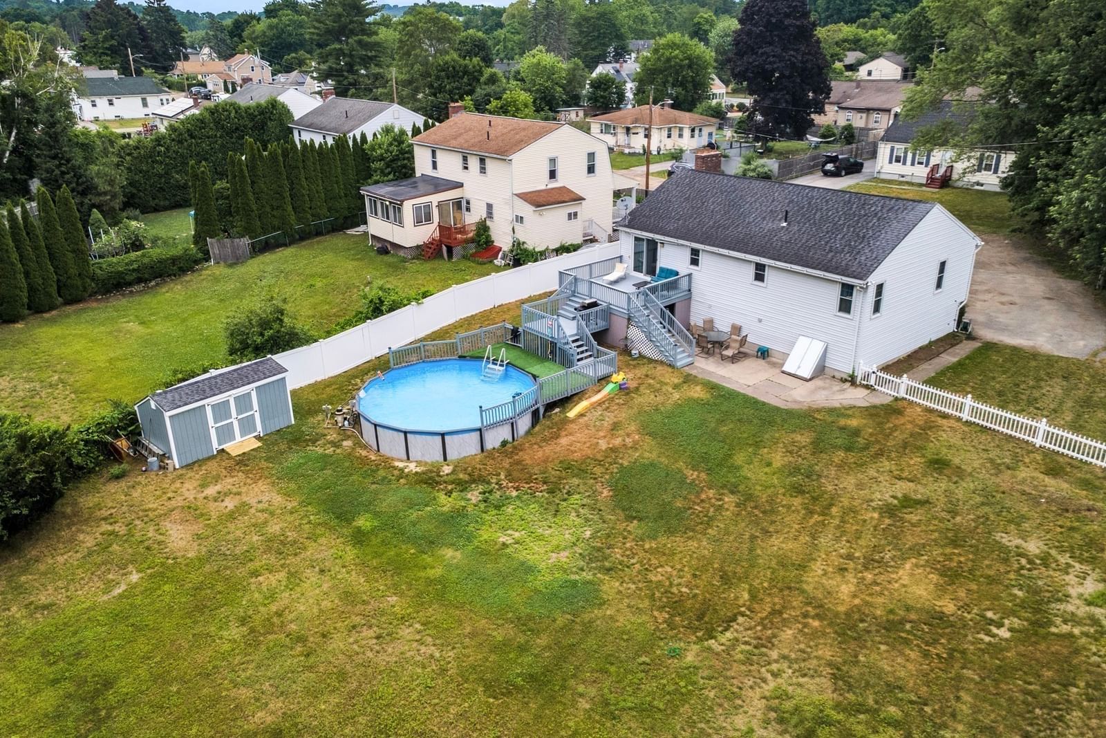 42 Melbourne Rd Worcester — Photo 33 of 38
