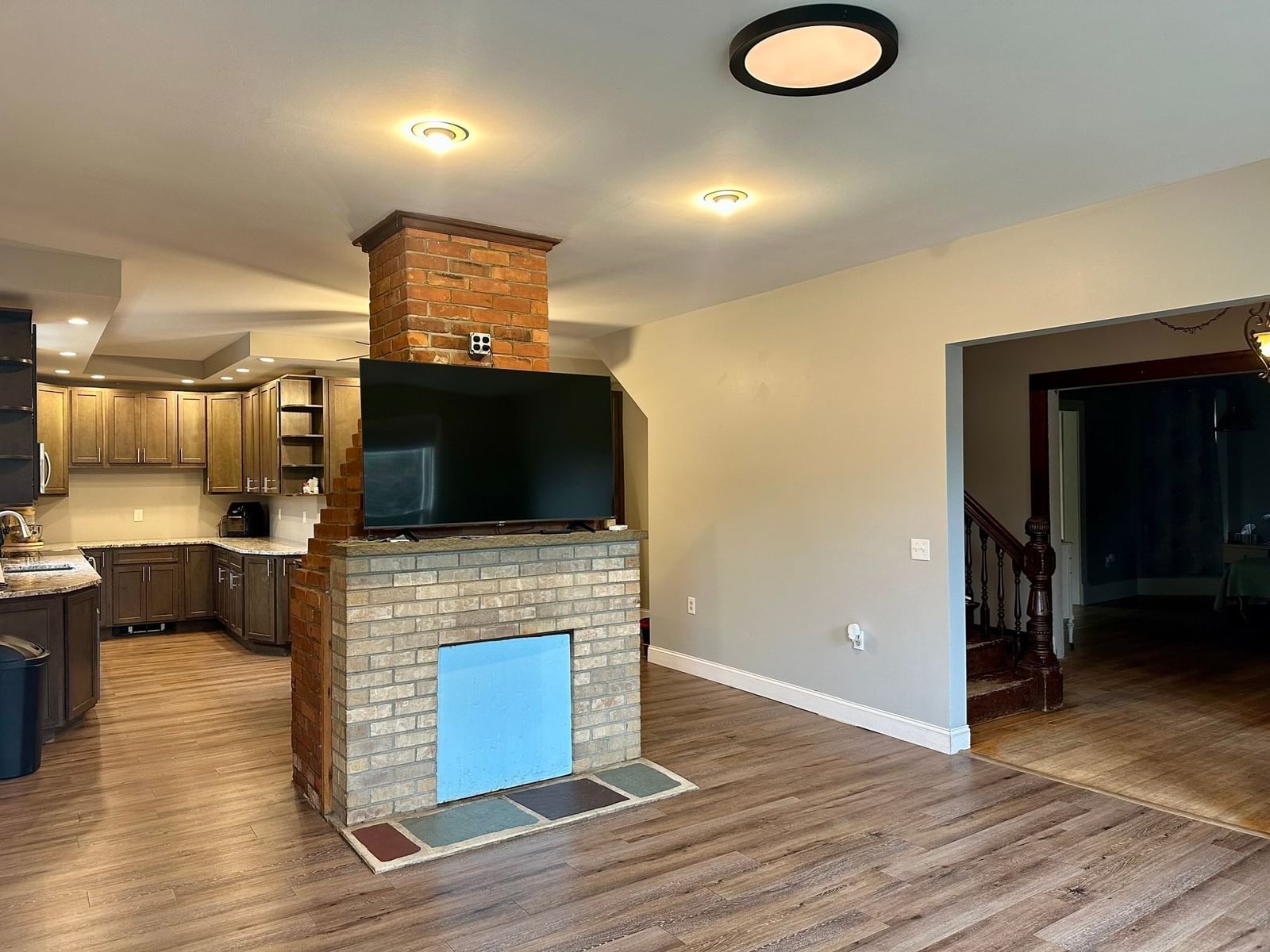 43 Lincoln St Greenfield — Photo 5 of 26