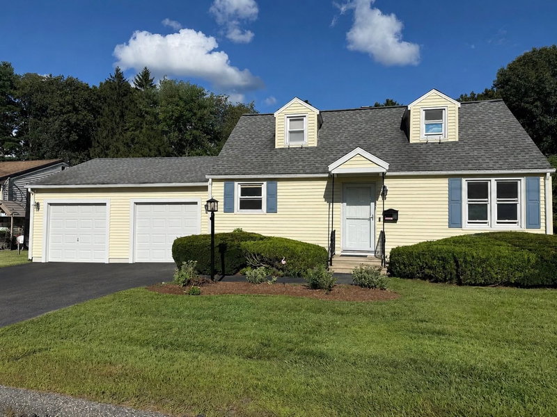 12 Waterman Rd