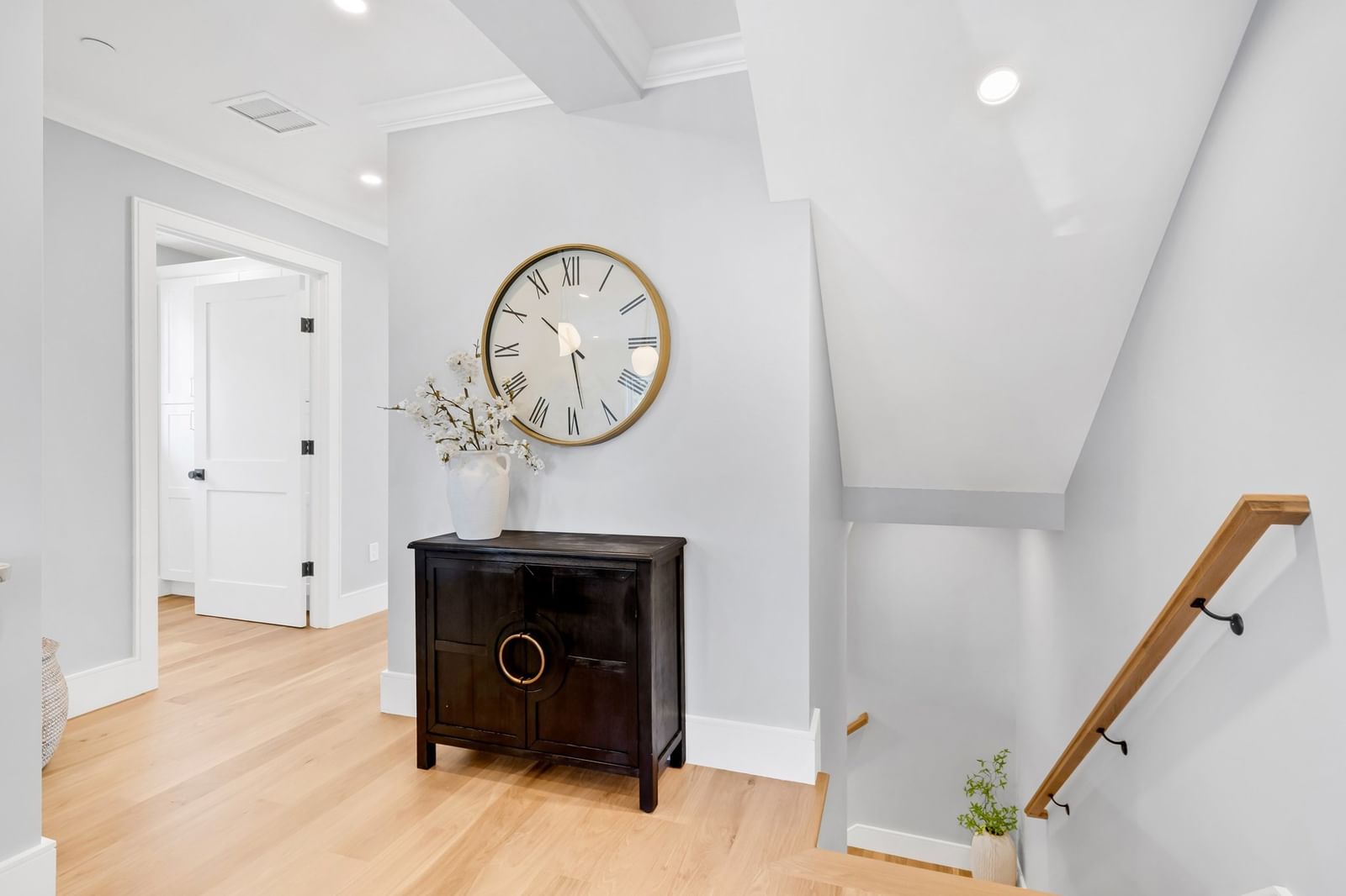 33 Chestnut St #1 Andover — Photo 18 of 36