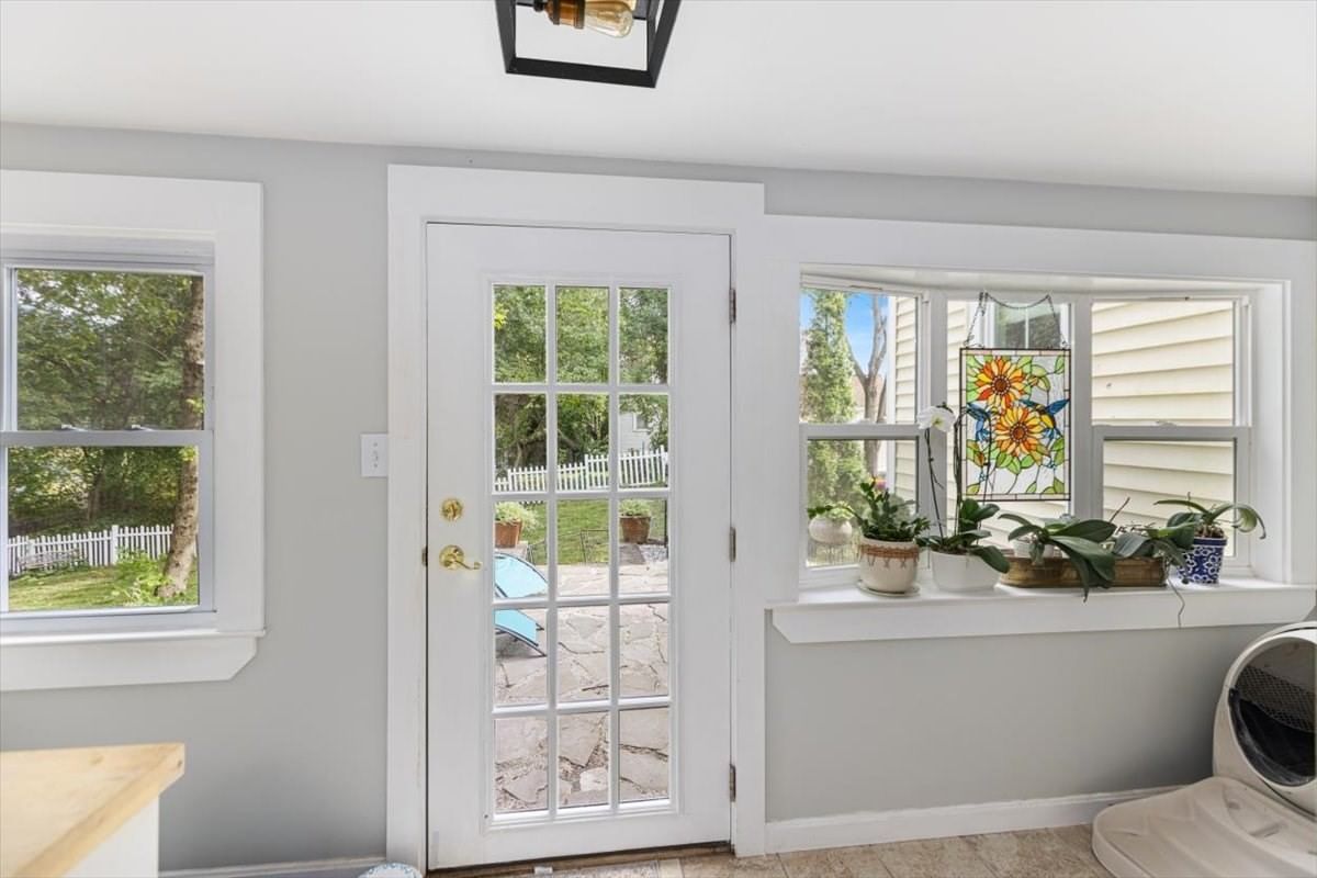 55 Haverhill Rd. Amesbury — Photo 14 of 39